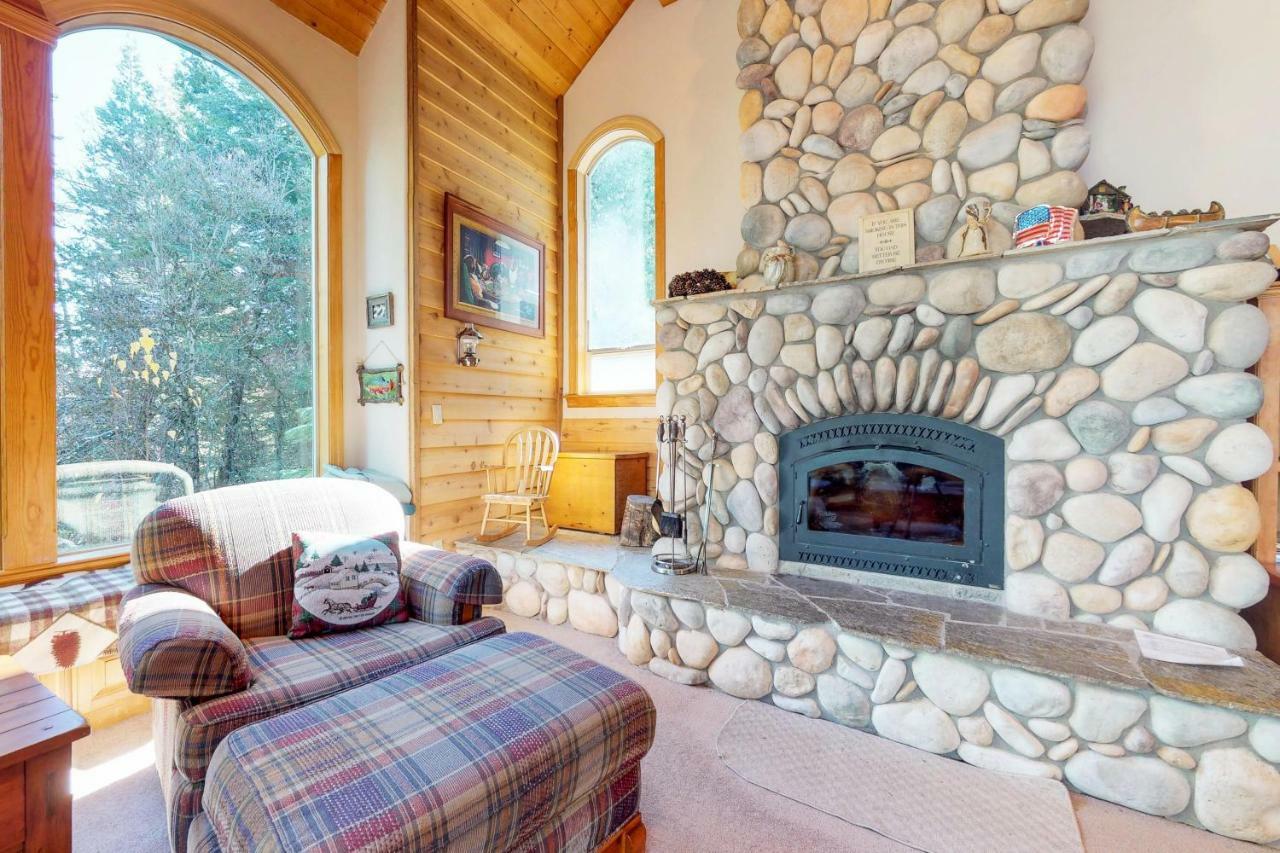 New England Cottage Shaver Lake Bagian luar foto